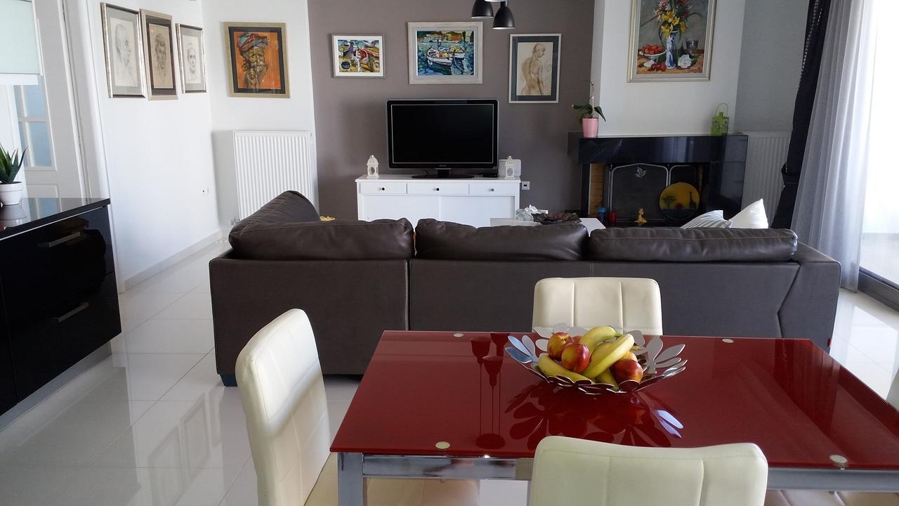 Luxurious House Near The Sea Apartment Porto Rafti Luaran gambar